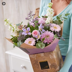 Mothers Day Pastel Hand tied 1