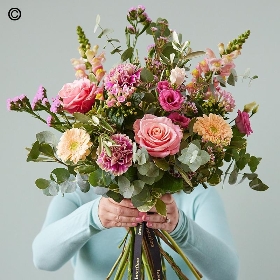 Mothers Day Pastel Hand tied 1